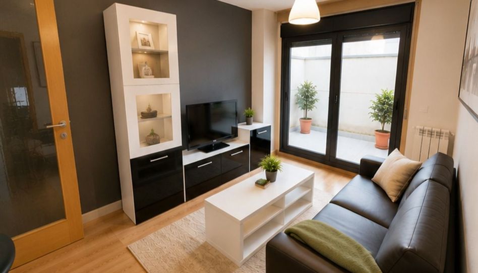 Piso en venta en Avenida del Doctor Tourón, 9, Vilagarcía, Vilagarcía de Arousa - imagen 1 Foto 1 de Piso en venta en Avenida del Doctor Tourón, 9, Vilagarcía, Vilagarcía de Arousa