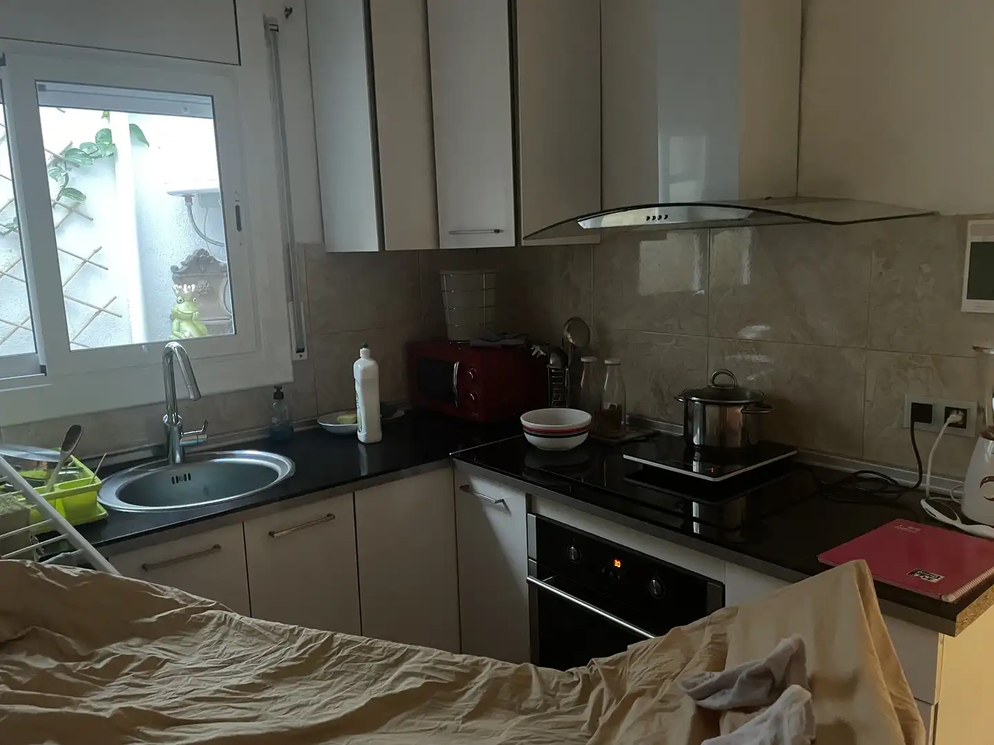 Piso de alquiler en Carrer de Buenos Aires, 32, Caldes de Montbui Cocina de Piso de alquiler en Caldes de Montbui con Aire acondicionado y Terraza