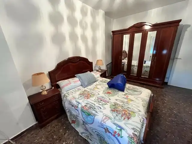 Flat for rent in Avenida Santa Marina, 27, Santa Marina Bedroom of Flat for rent in Badajoz Capital with Air Conditioner, Terrace and Balcony