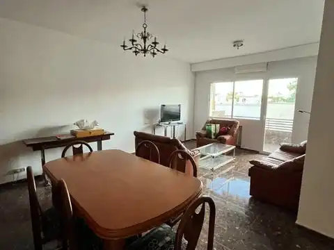 Flat for rent in Avenida Santa Marina, 27, Santa Marina Living room of Flat for rent in Badajoz Capital with Air Conditioner, Terrace and Balcony