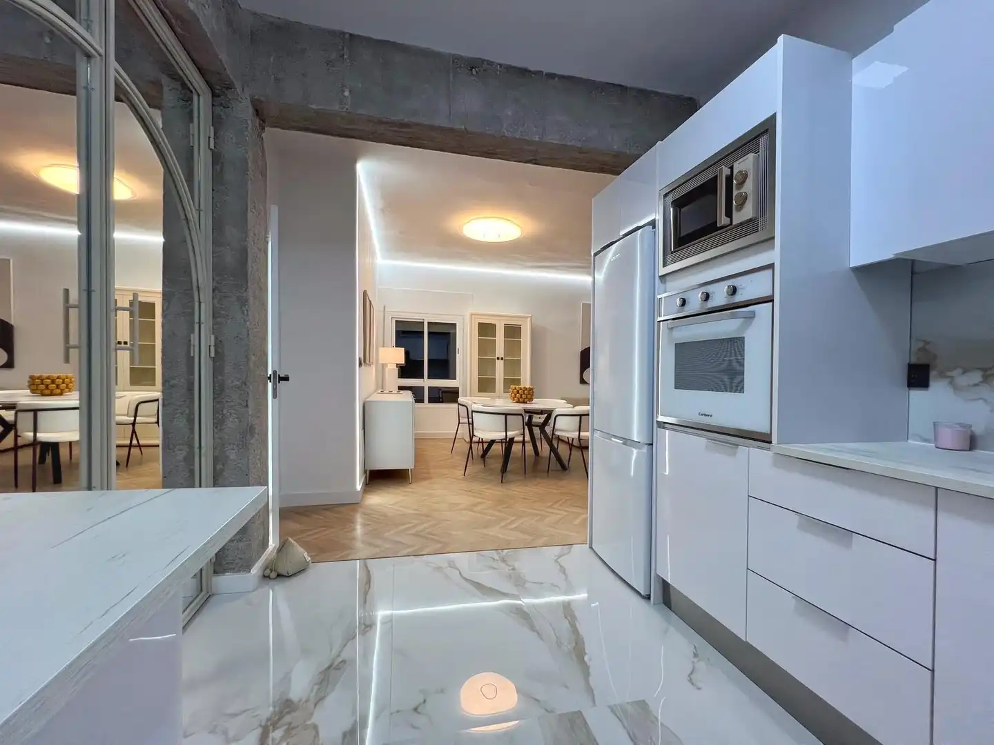 Piso de alquiler en Avenida de Granada, 10, Baza Cocina de Piso de alquiler en Baza con Aire acondicionado, Calefacción y Parquet