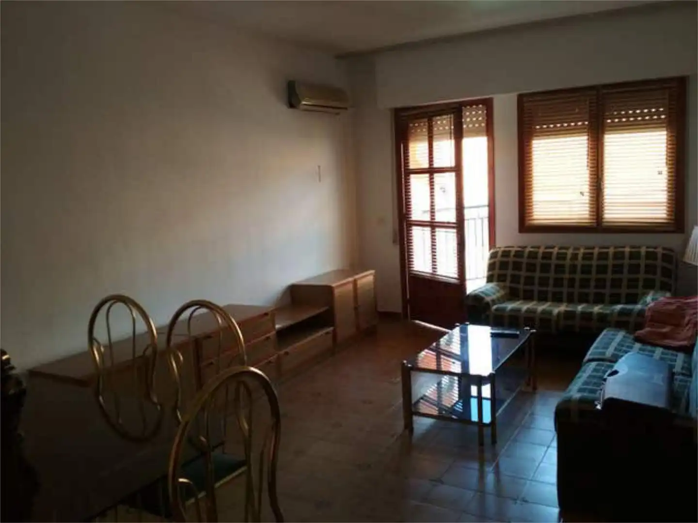 Wohnung zum Verkauf in Villamayor de Santiago Wohnzimmer von Wohnung zum Verkauf in Villamayor de Santiago mit Heizung, Privatgarten und Terrasse