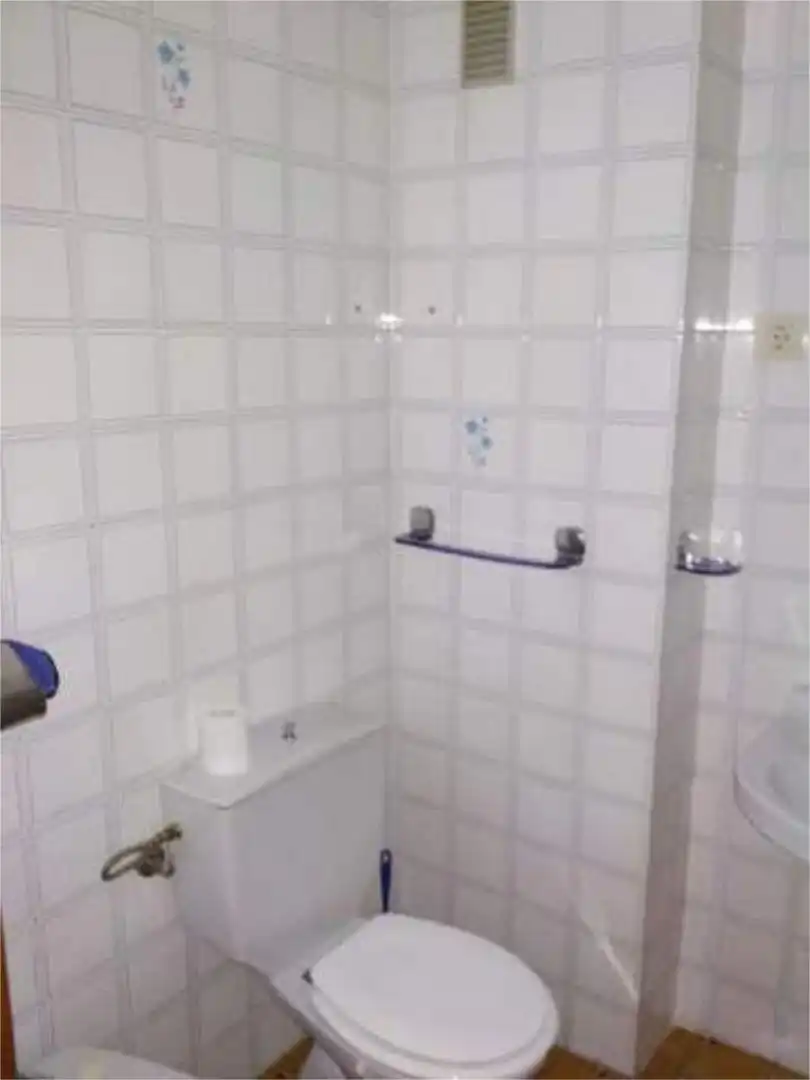 Wohnung zum Verkauf in Villamayor de Santiago Badezimmer von Wohnung zum Verkauf in Villamayor de Santiago mit Heizung, Privatgarten und Terrasse