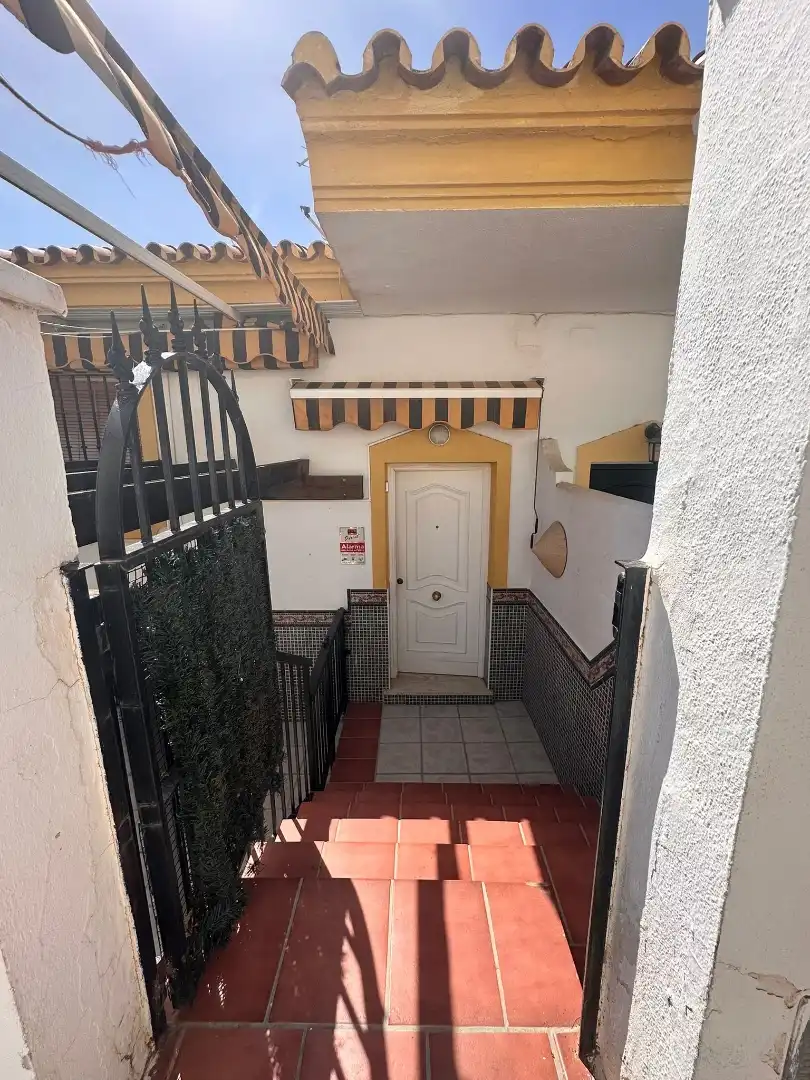 Casa adosada en venta en Calle Castilla, 54, Lo Cea Casa adosada en venta en Rincón de la Victoria con Aire acondicionado, Terraza y Balcón