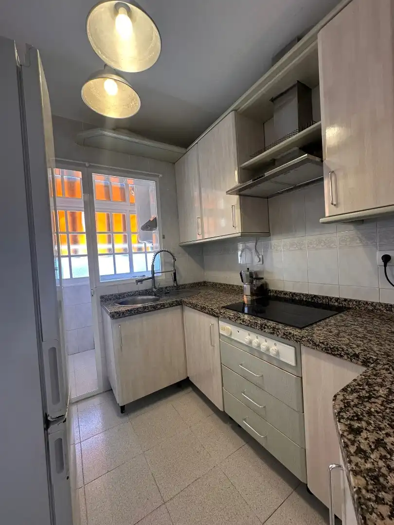 Casa adosada en venta en Calle Castilla, 54, Lo Cea Cocina de Casa adosada en venta en Rincón de la Victoria con Aire acondicionado, Terraza y Balcón