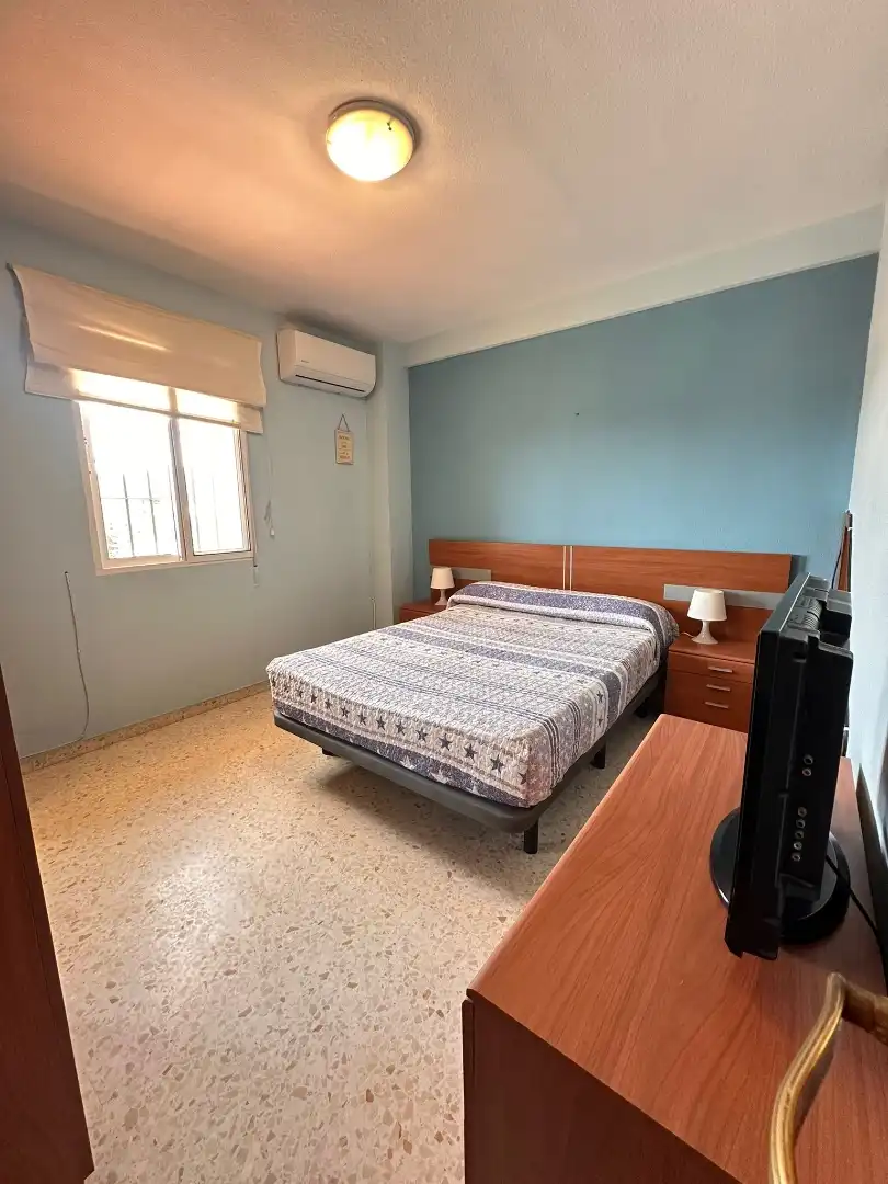Casa adosada en venta en Calle Castilla, 54, Lo Cea Habitación de Casa adosada en venta en Rincón de la Victoria con Aire acondicionado, Terraza y Balcón
