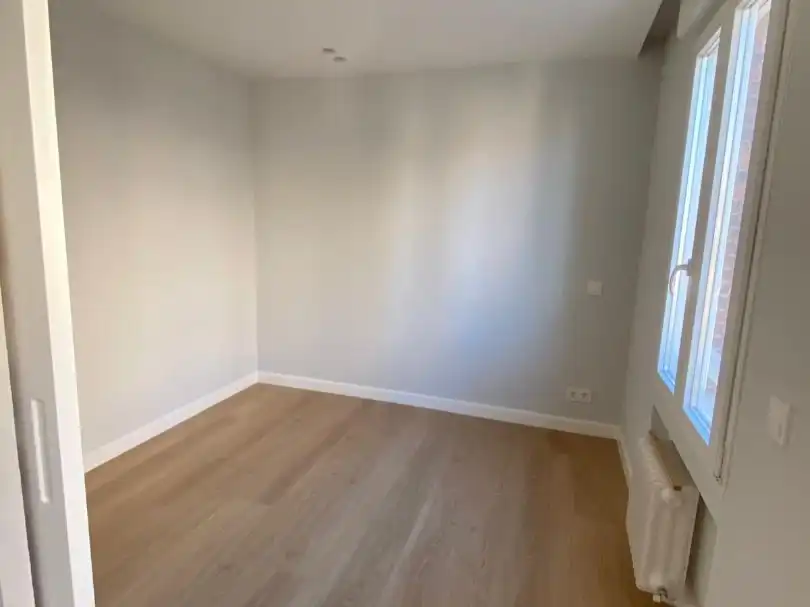 Piso en venta en Calle de Fernández de la Hoz, 30, Almagro Habitación de Piso en venta en Madrid Capital con Aire acondicionado y Terraza