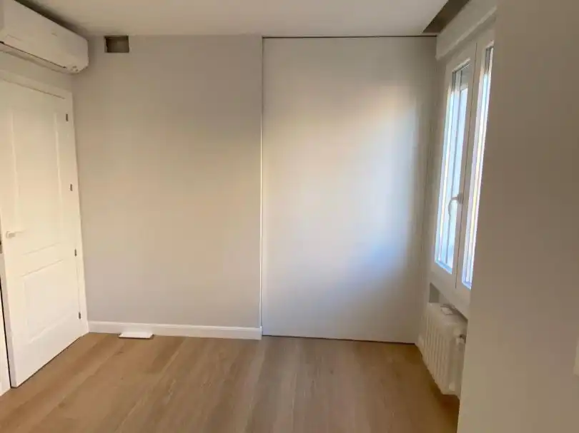 Piso en venta en Calle de Fernández de la Hoz, 30, Almagro Habitación de Piso en venta en Madrid Capital con Aire acondicionado y Terraza