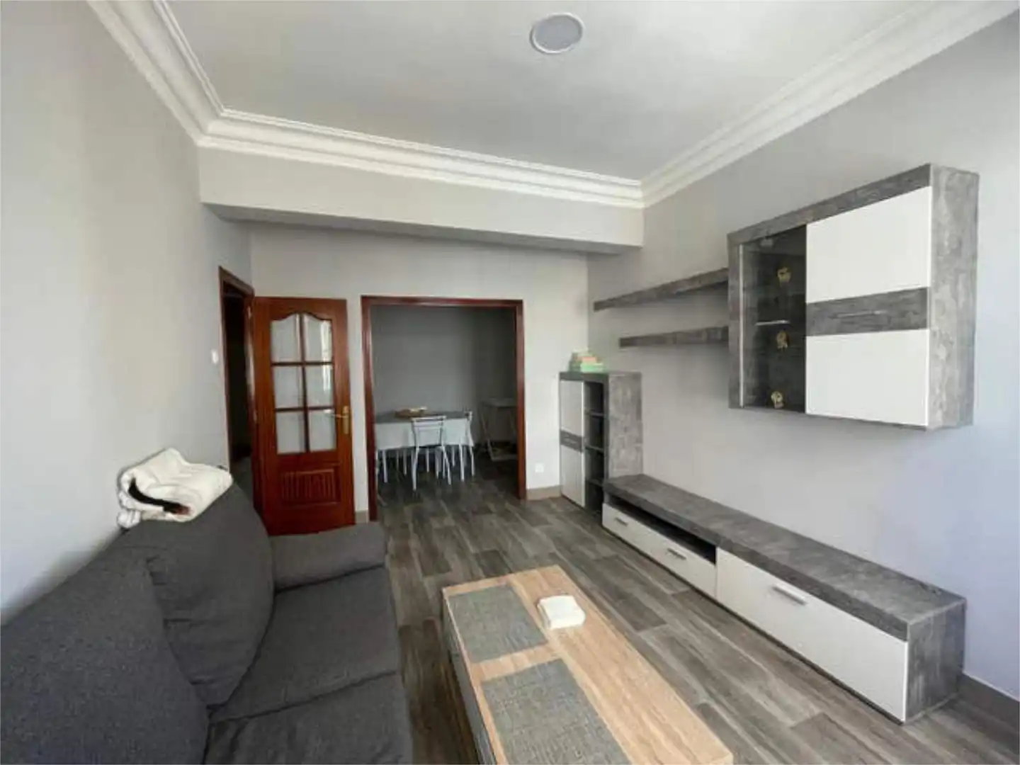 Flat for rent in Os Mallos Living room of Flat for rent in A Coruña Capital with Furnished
