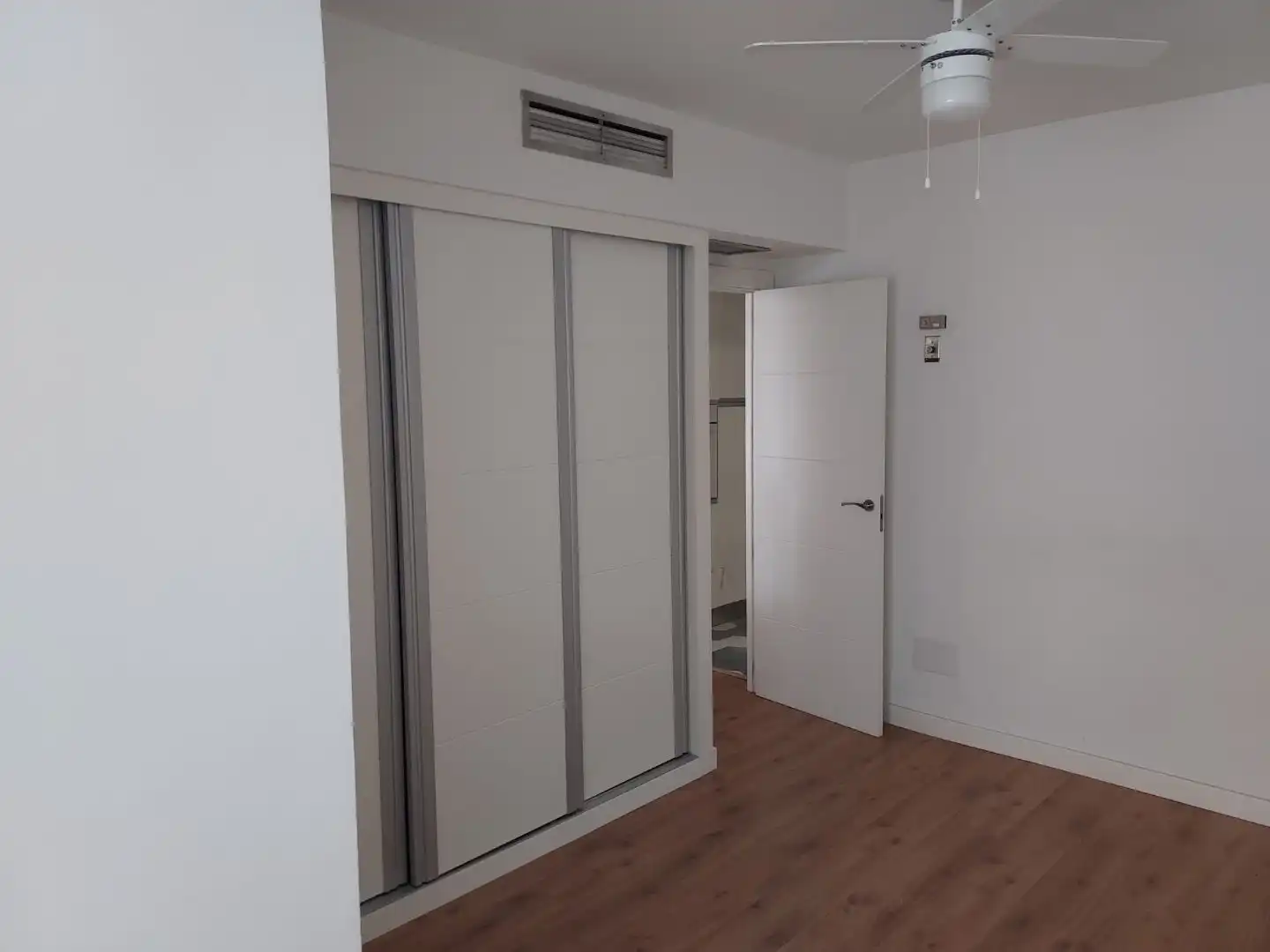 Wohnung zur Miete in Plaza Ciudad de Viena, 2, Ciudad Universitaria Wohnung zur Miete in Plaza Ciudad de Viena, 2, Ciudad Universitaria