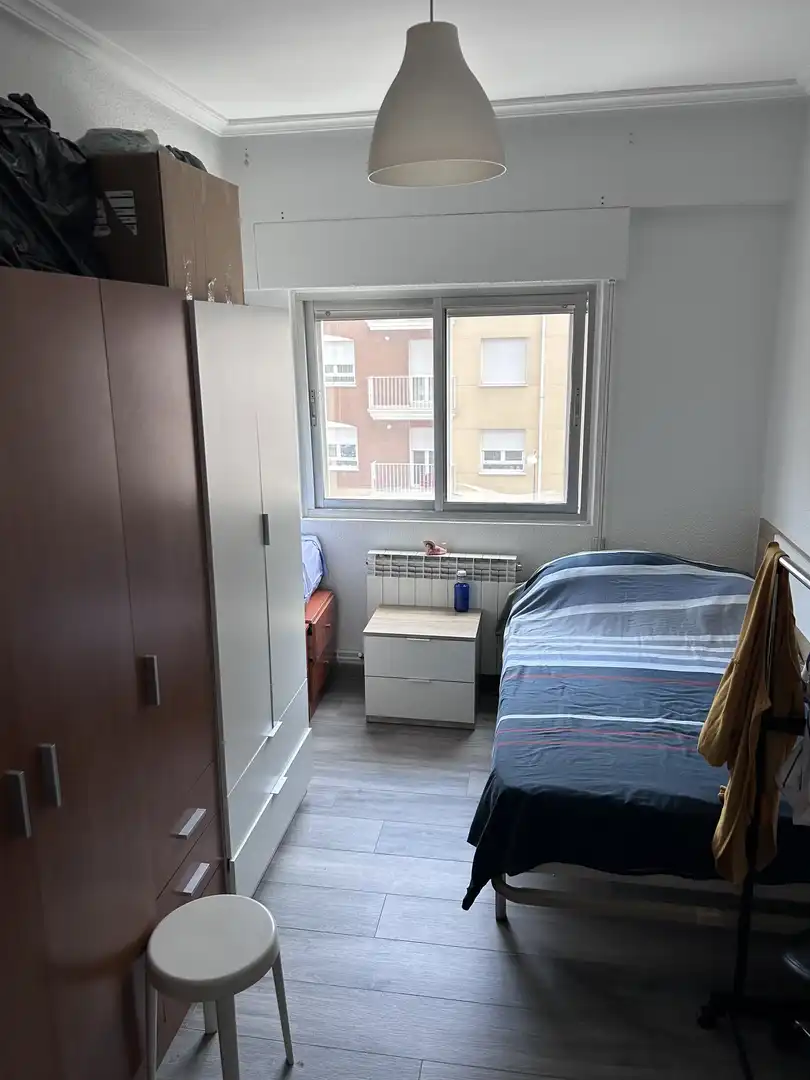 Schlafzimmer von Wohnung zum Verkauf in Salamanca Capital mit Balkon