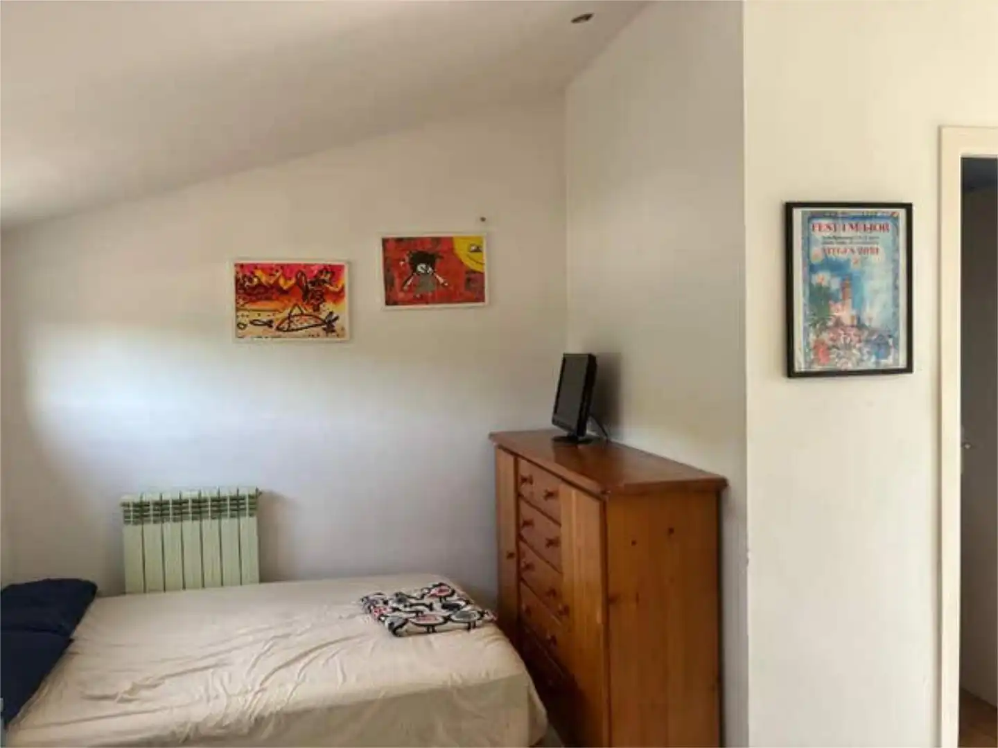 Habitación de Estudio de alquiler en Sant Pere de Ribes con Calefacción, Terraza y Amueblado