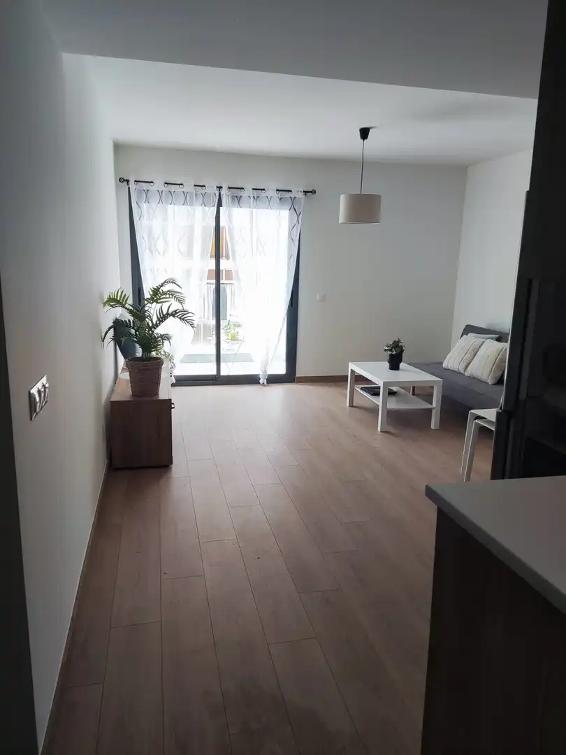 Flat for rent in Calle Vizcaya, 4, Centro ciudad Living room of Flat for rent in Fuengirola with Terrace and Balcony