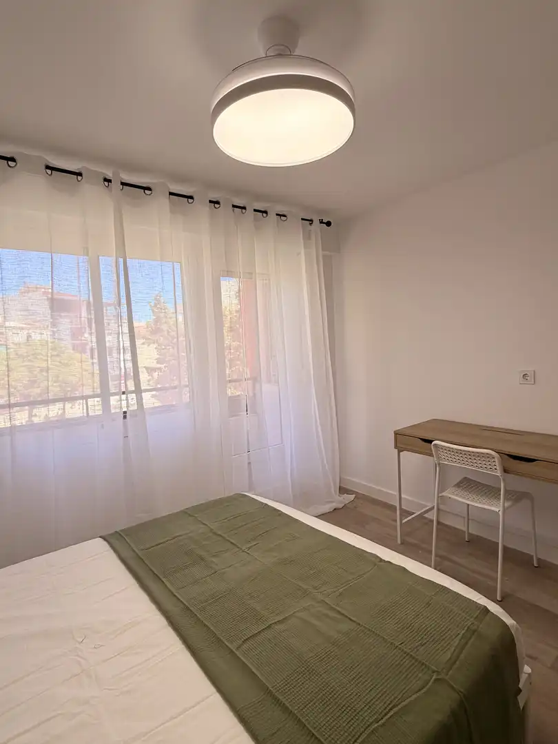 Habitación en Calle Jaime Segarra, 38, Carolinas Bajas Habitación en Calle Jaime Segarra, 38, Carolinas Bajas
