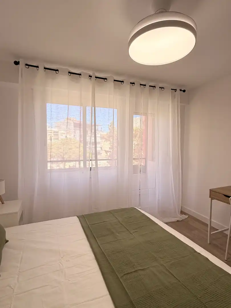 Habitación en Calle Jaime Segarra, 38, Carolinas Bajas Habitación en Calle Jaime Segarra, 38, Carolinas Bajas