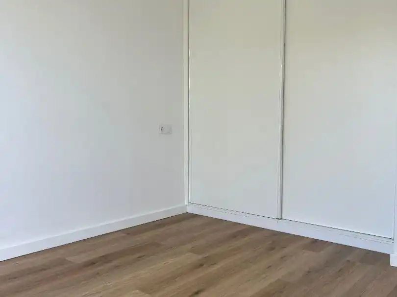 Bedroom of Flat for sale in Algeciras  with Parquet flooring, Terrace and Balcony