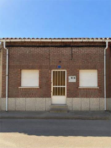 Casa-chalet en Venta en Jambrina