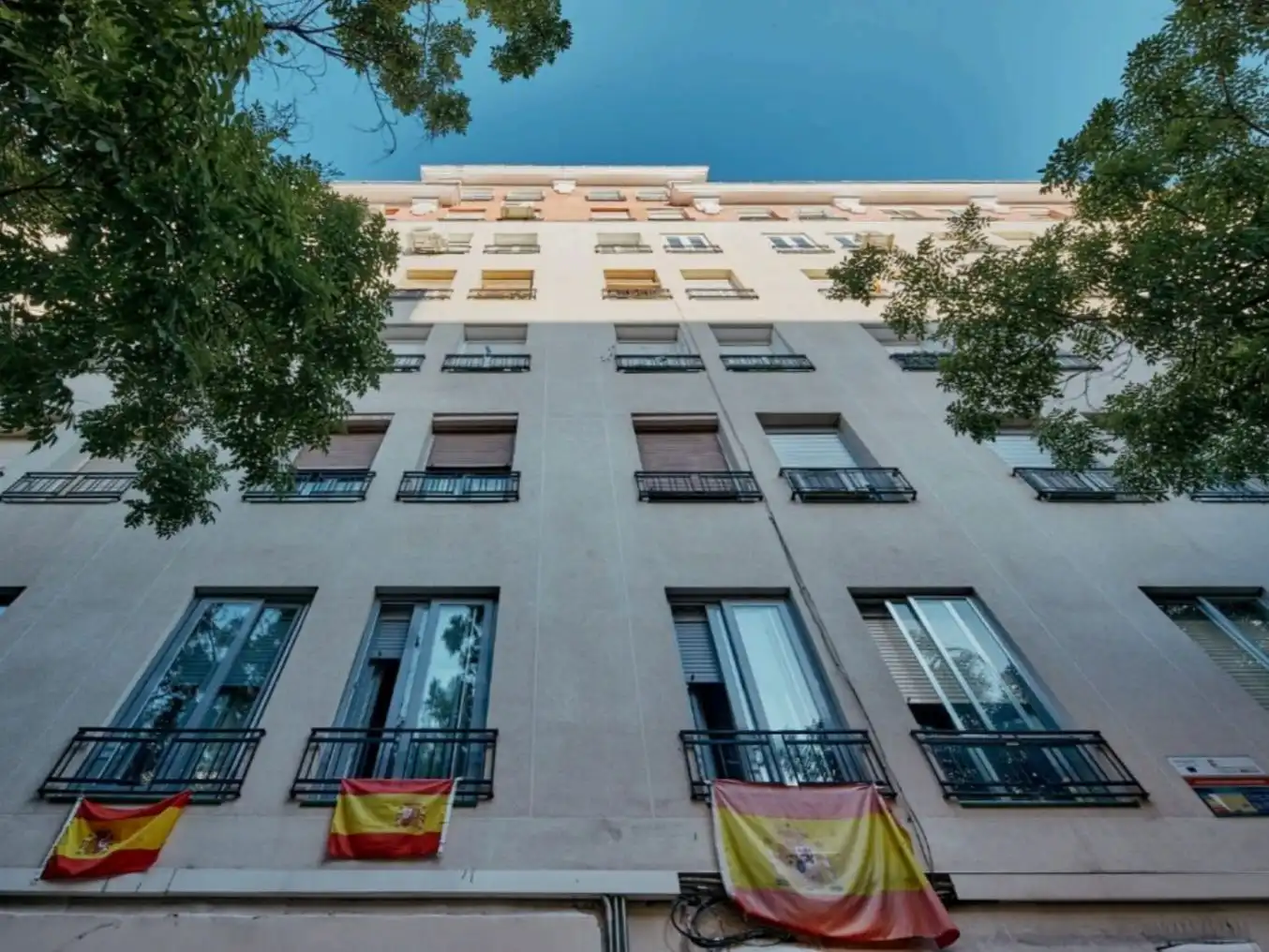 Exterior view of Flat for sale in  Madrid Capital  with Air Conditioner
