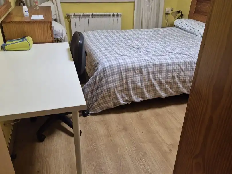Schlafzimmer von Wohnung zum Verkauf in Lugo Capital mit Balkon