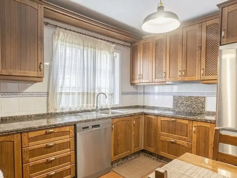 Detached homes for sale in Calle Castilla, 12, Cruz de Humilladero Detached homes for sale in Calle Castilla, 12, Cruz de Humilladero