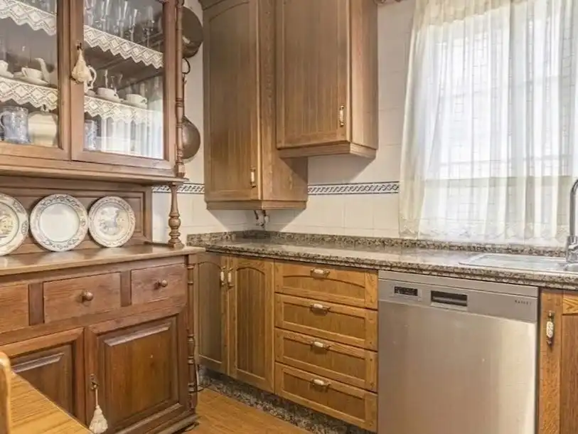 Detached homes for sale in Calle Castilla, 12, Cruz de Humilladero Detached homes for sale in Calle Castilla, 12, Cruz de Humilladero