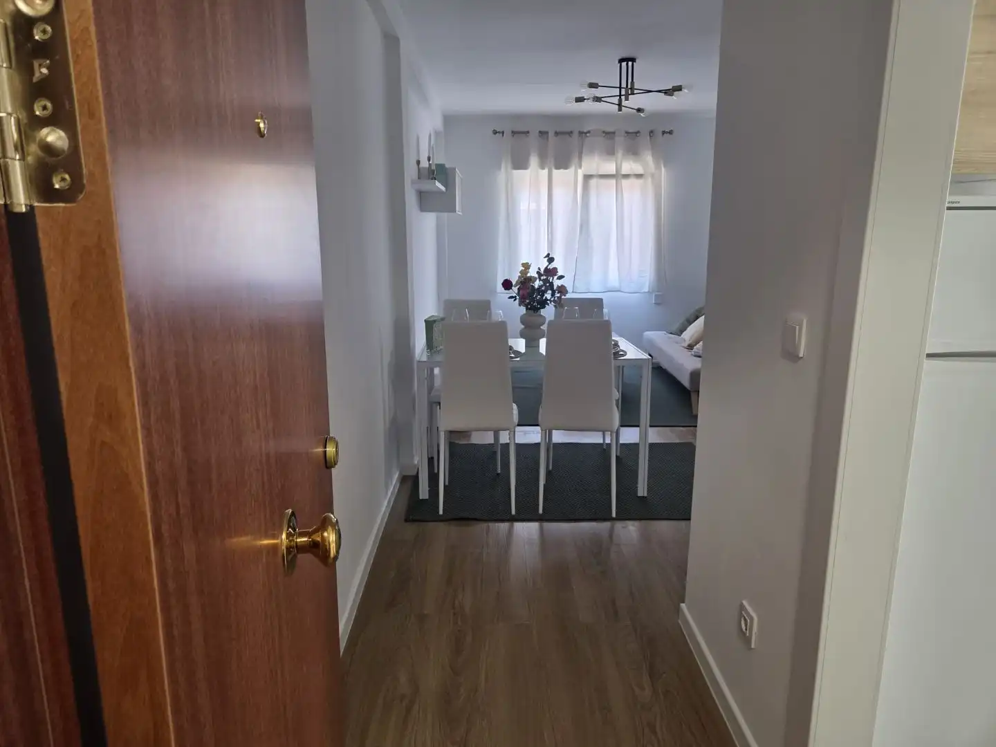 Piso de alquiler en Medina de Pomar con Calefacción, Parquet y Amueblado
