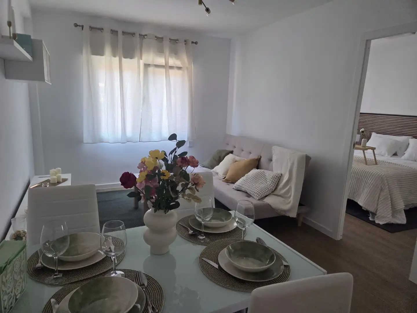 Habitación de Piso de alquiler en Medina de Pomar con Calefacción, Parquet y Amueblado