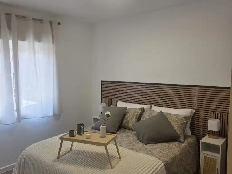 Habitación de Piso de alquiler en Medina de Pomar con Calefacción, Parquet y Amueblado