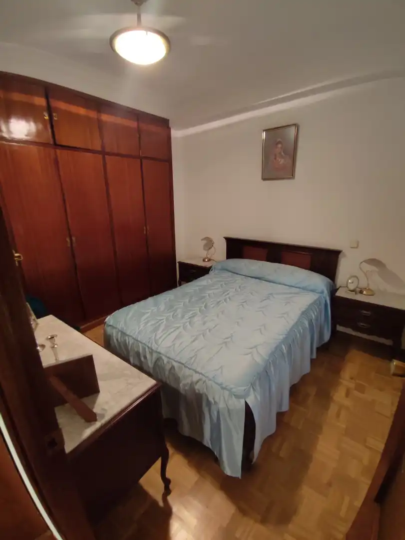 Flat for rent in Calle de Jesús del Gran Poder, 35, Almendrales