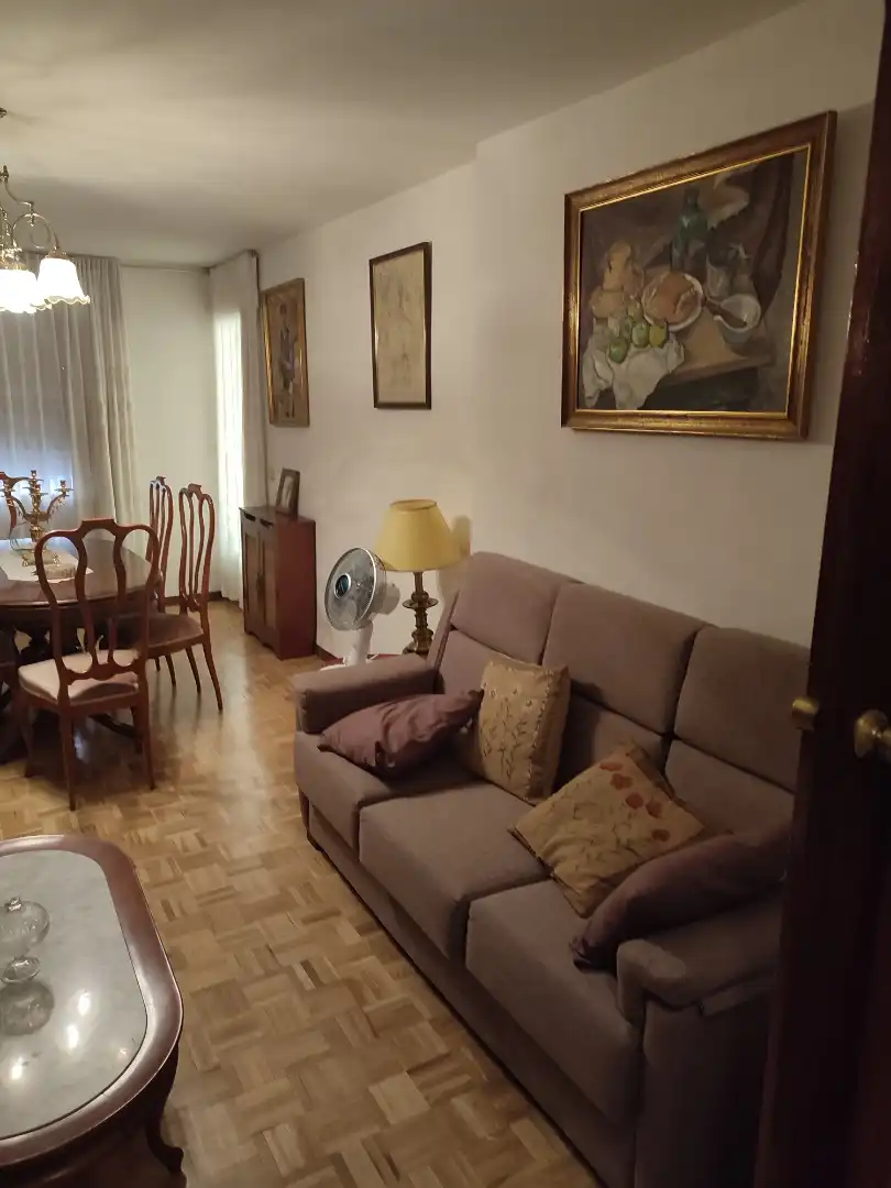 Flat for rent in Calle de Jesús del Gran Poder, 35, Almendrales