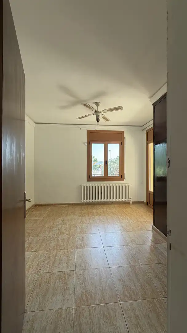 Casa o chalet en venta en Passeig de Sant Joan Bosco, 10, Pont Major - Pedret - Campdorà Sala de estar de Casa o chalet en venta en Girona Capital con Terraza y Balcón
