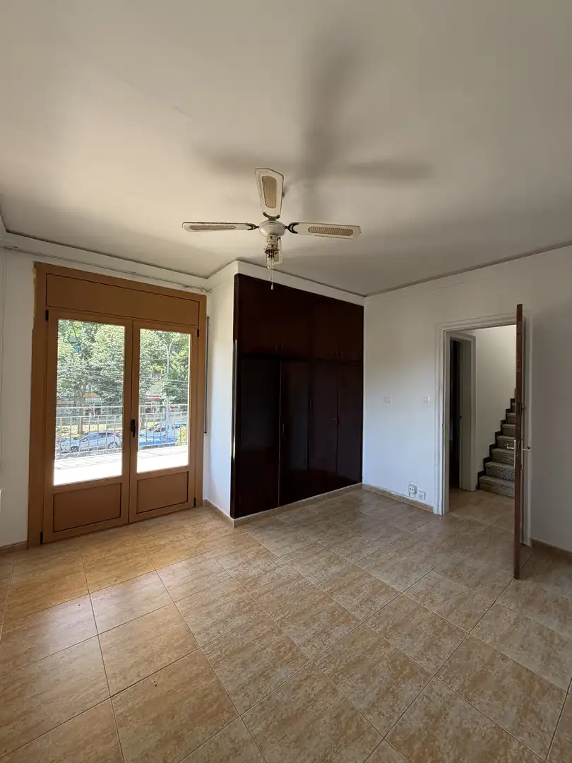 Casa o chalet en venta en Passeig de Sant Joan Bosco, 10, Pont Major - Pedret - Campdorà Habitación de Casa o chalet en venta en Girona Capital con Terraza y Balcón