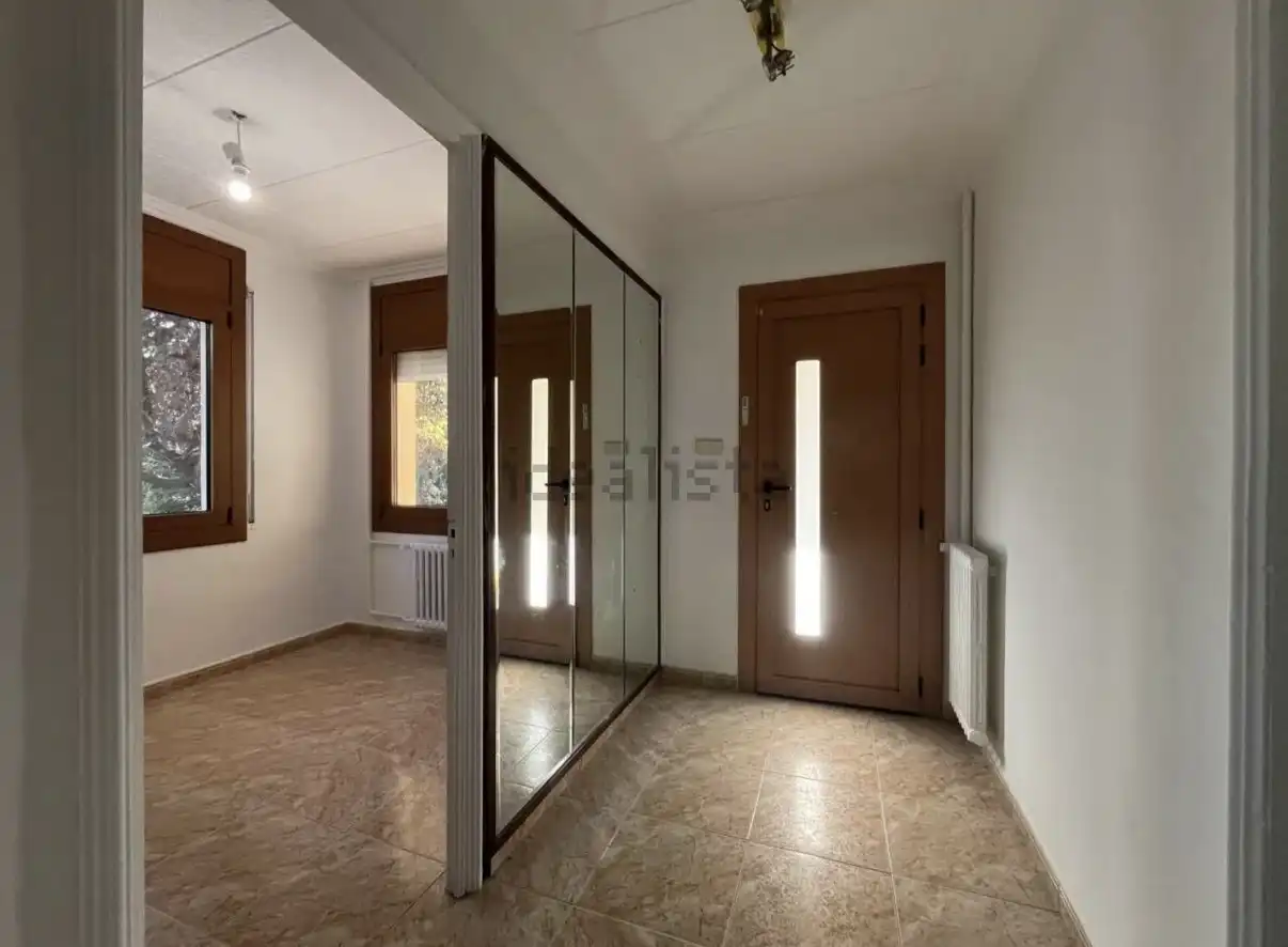 Casa o chalet en venta en Passeig de Sant Joan Bosco, 10, Pont Major - Pedret - Campdorà Casa o chalet en venta en Girona Capital con Terraza y Balcón