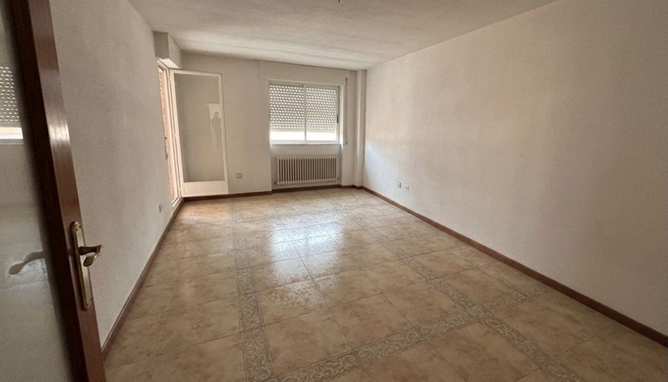 Flat for sale in Calle Ricardo Marcos, 13, Santa Marta de Tormes, Salamanca - image 1 Photo 1 of Flat for sale in Calle Ricardo Marcos, 13, Santa Marta de Tormes, Salamanca