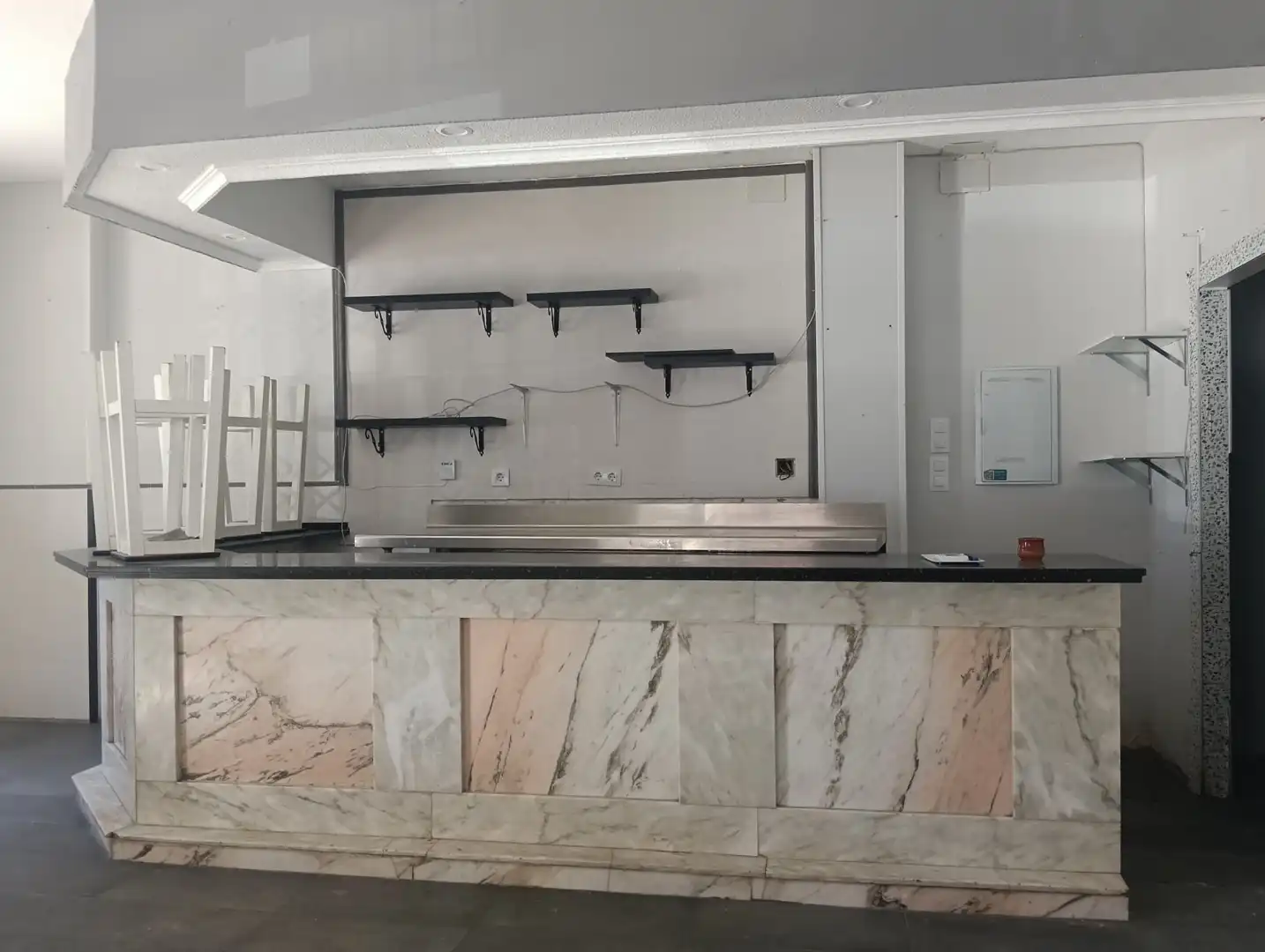 Local en venta en Plaza Francisco Vera, 3, Valdepasillas - La Paz - Huerta Rosales Cocina de Local en venta en Badajoz con Aire acondicionado