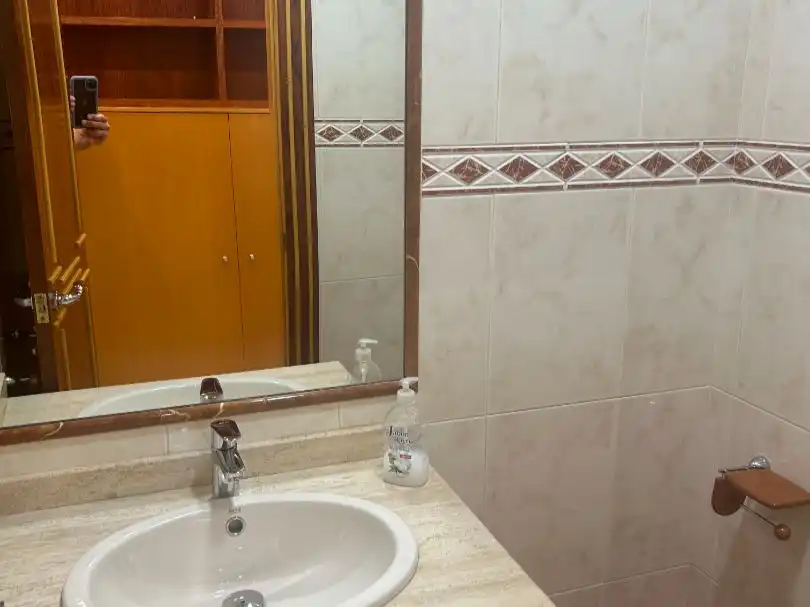 Bany de Pis de lloguer en Valencia amb Aire condicionat, Calefacció i Videoporter
