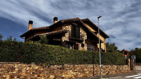 Houses for sale in Calle Torrelavega, 10, Buitrago del Lozoya, Madrid - image 2 Photo 2 of Houses for sale in Calle Torrelavega, 10, Buitrago del Lozoya, Madrid