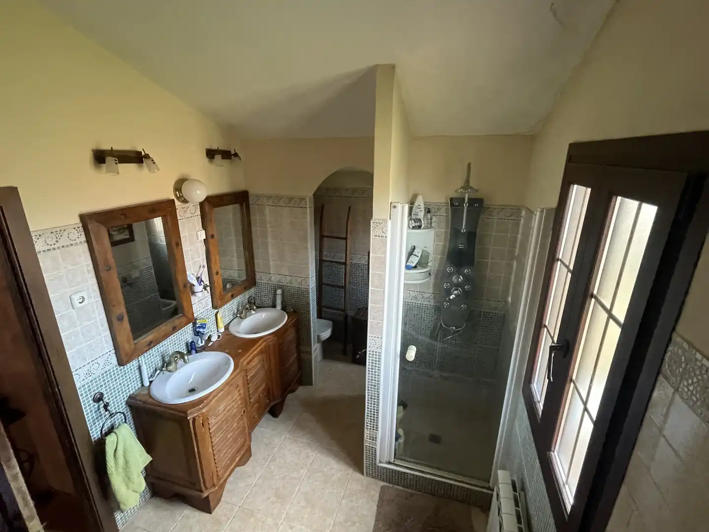 Bathroom of Houses for sale in Buitrago del Lozoya  with Heating, Private garden and Terrace