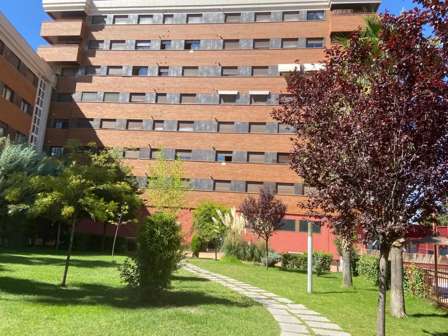 Flat for rent in Avenida de la Ilustración, 123, Campus de la Salud