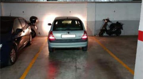 Foto 2 de Garaje de alquiler en Barrio de Ciudad Jardín, Málaga Capital