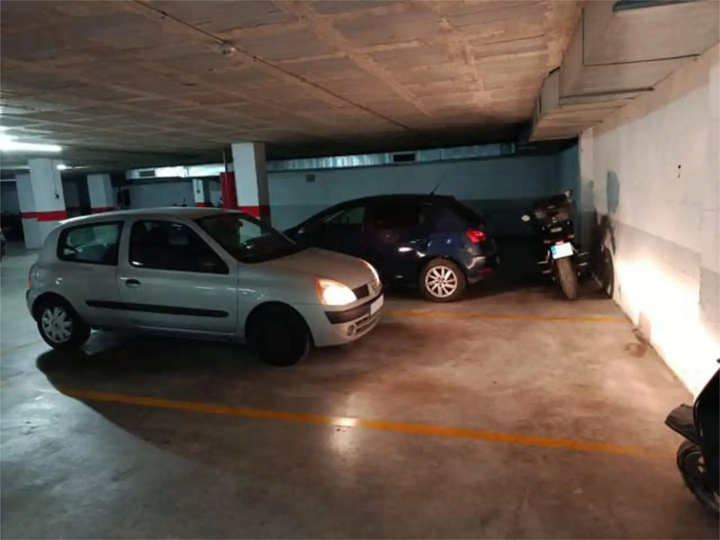 Garage for rent in Barrio de Ciudad Jardín Parking of Garage for rent in Málaga