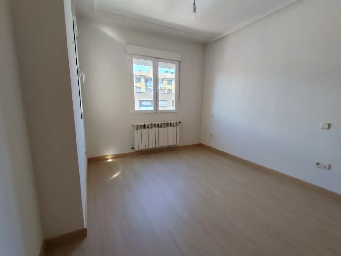 Casa o chalet en venta en Calle del Historiador Antonio Cabezón, 16, Universidad Habitación de Casa o chalet en venta en Ávila con Calefacción, Jardín privado y Parquet