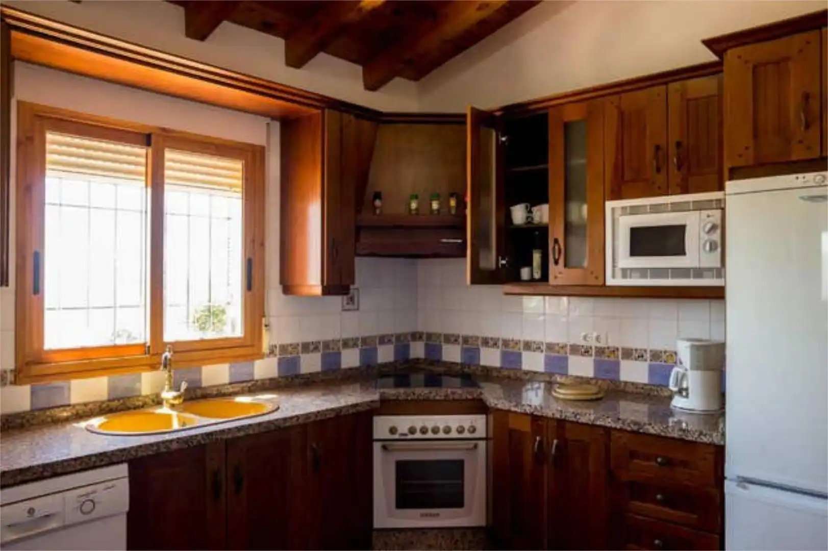 Houses for sale in Benamargosa Kitchen of Houses for sale in Benamargosa with Terrace, Swimming Pool and Furnished
