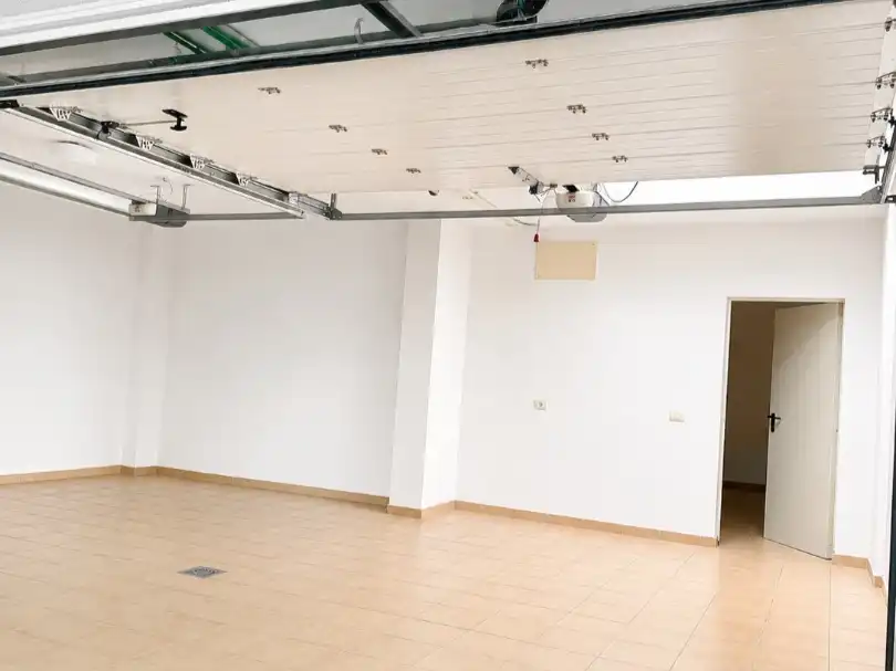 Wohnung zum Verkauf in Urbanizacion Jardines del Duque, Playa del Duque Wohnung zum Verkauf in Adeje mit Klimaanlage, Privatgarten und Terrasse