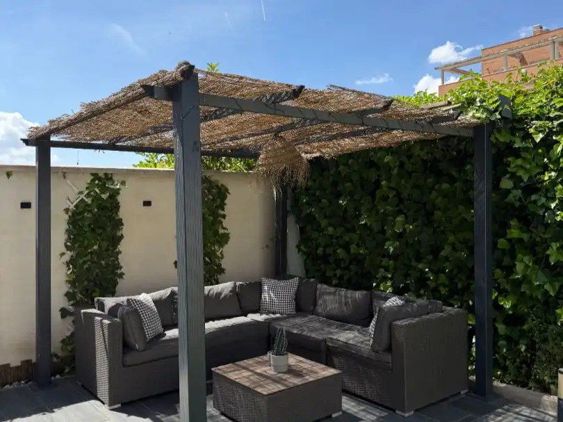 Casa o chalet en venta en Calle el Jabato, 105, Centro Terraza de Casa o chalet en venta en Rivas-Vaciamadrid con Aire acondicionado, Calefacción y Jardín privado