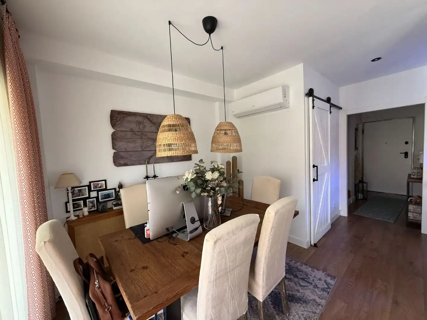 Casa o chalet en venta en Calle el Jabato, 105, Centro Comedor de Casa o chalet en venta en Rivas-Vaciamadrid con Aire acondicionado, Calefacción y Jardín privado