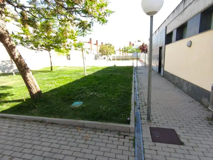 Casa o chalet en venta en Calle el Jabato, 105, Centro Parking de Casa o chalet en venta en Rivas-Vaciamadrid con Aire acondicionado, Calefacción y Jardín privado