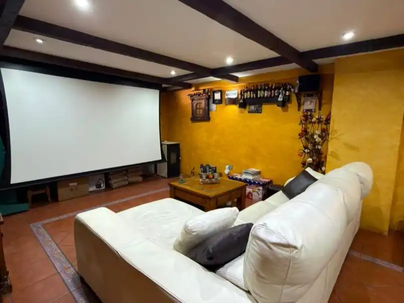 Piso en venta en Avenida de Ronda, 1c, La Ermita Piso en venta en Parla con Aire acondicionado, Terraza y Piscina
