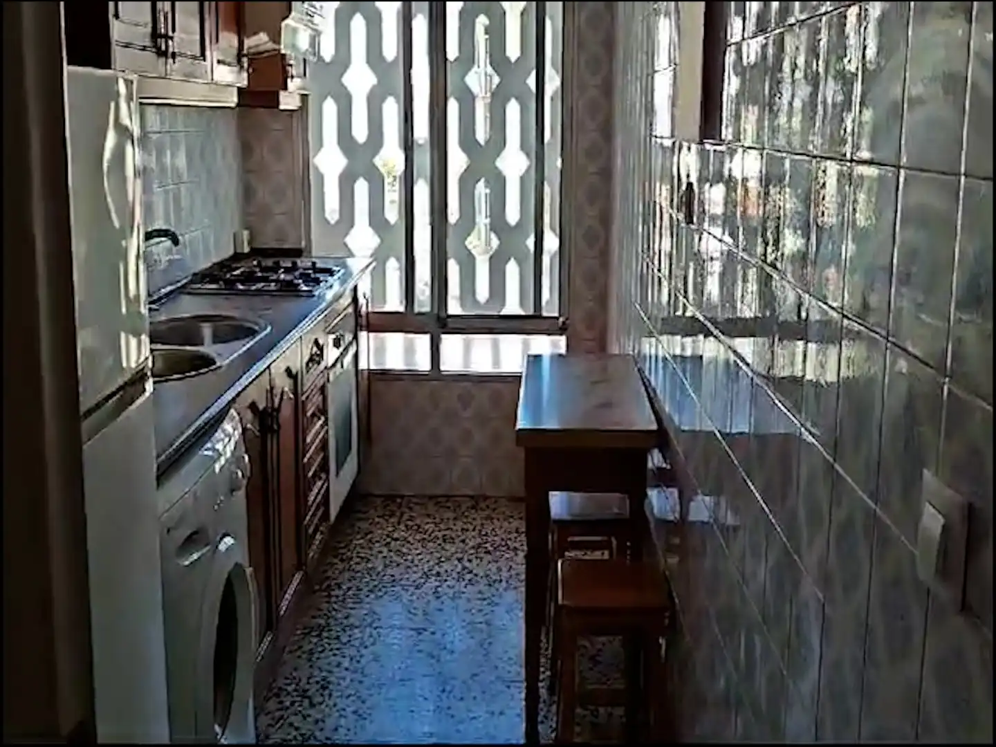 Flat for sale in Calle de la Tórtola, Crevillet Kitchen of Flat for sale in El Puerto de Santa María with Air Conditioner, Furnished and Oven