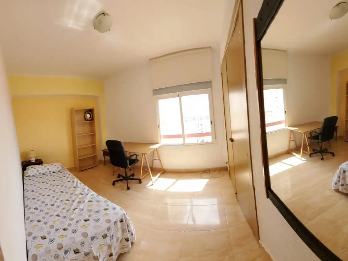 Flat for rent in Avinguda de Pérez Galdós, 19, Parque Ribalta - Plaza de Toros